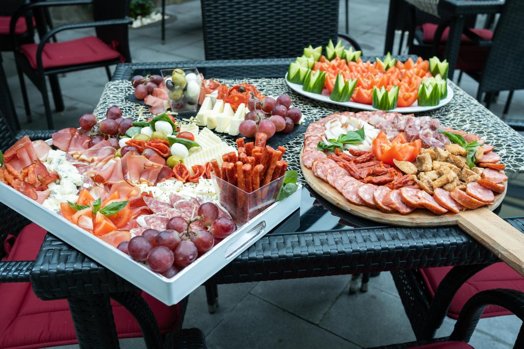 Hotel Marabella Sibiu Esterno foto