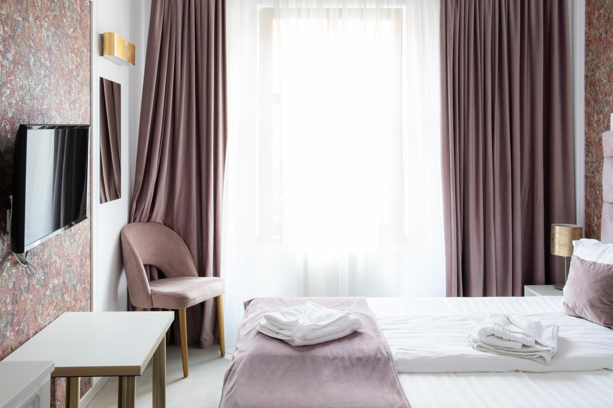 Hotel Marabella Sibiu Esterno foto