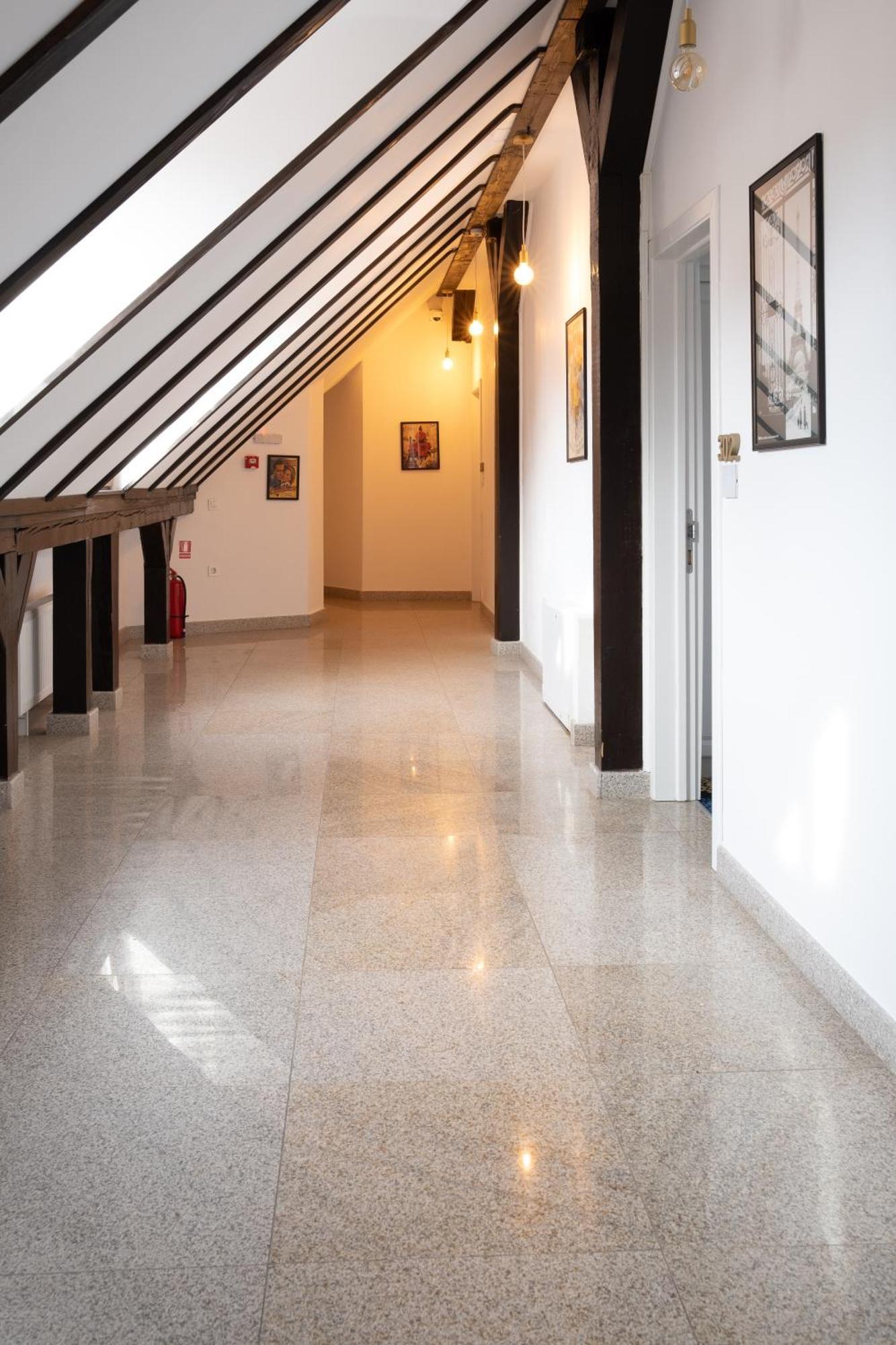 Hotel Marabella Sibiu Esterno foto