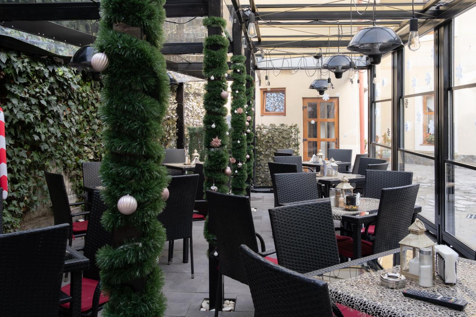 Hotel Marabella Sibiu Esterno foto