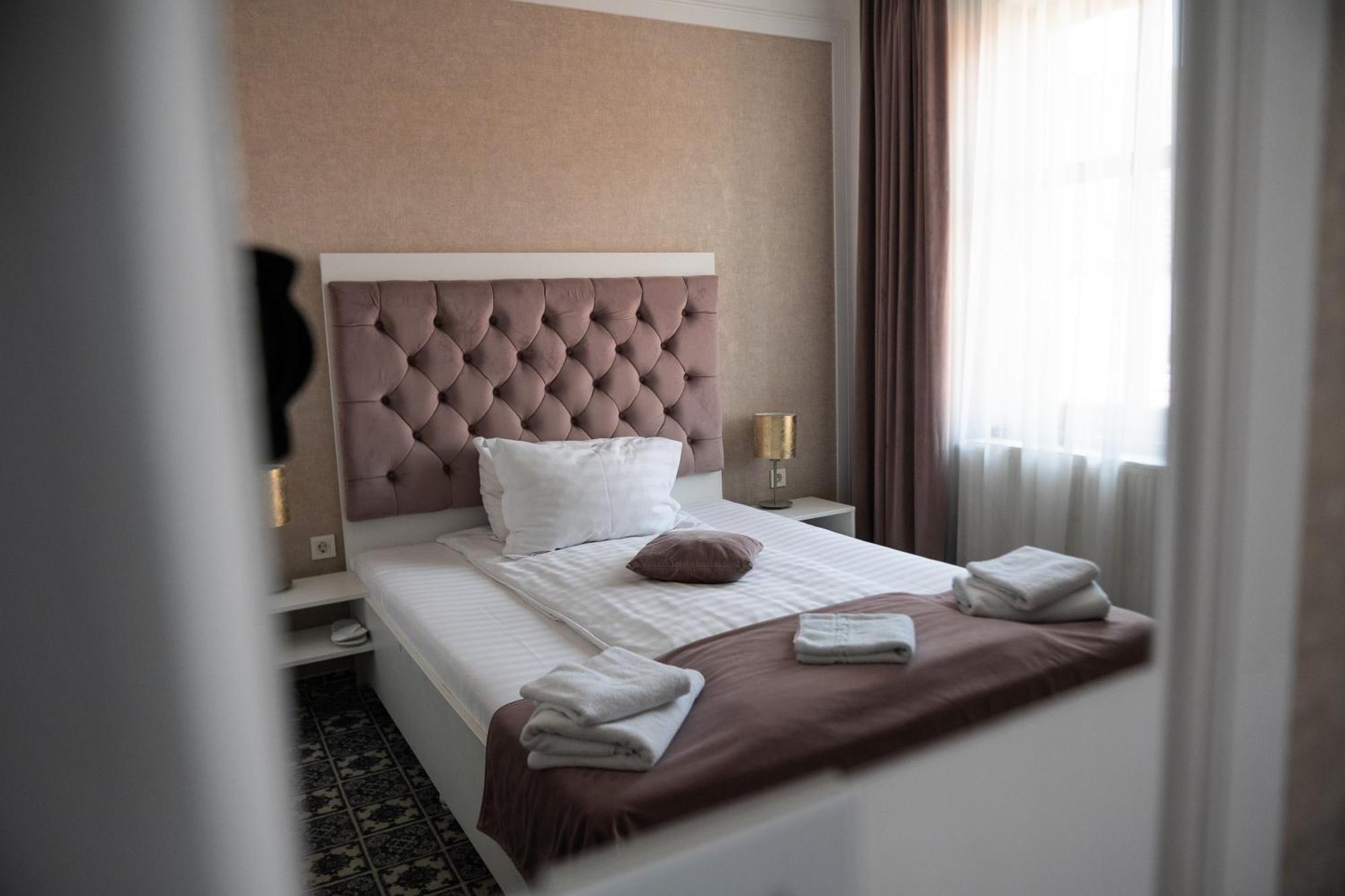 Hotel Marabella Sibiu Esterno foto