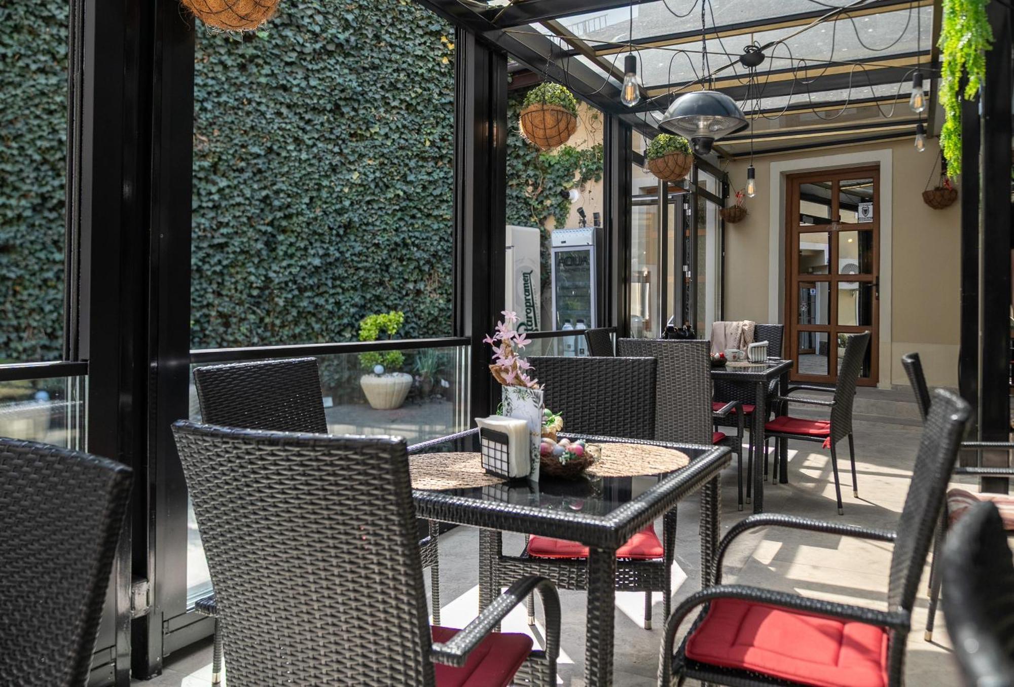 Hotel Marabella Sibiu Esterno foto